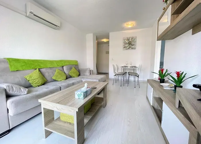 公寓 Lovely Punta Prima Apartment Near The Beach Pp27 托雷维耶哈
